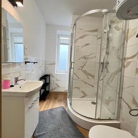 Kawalerka 51 公寓 罗兹