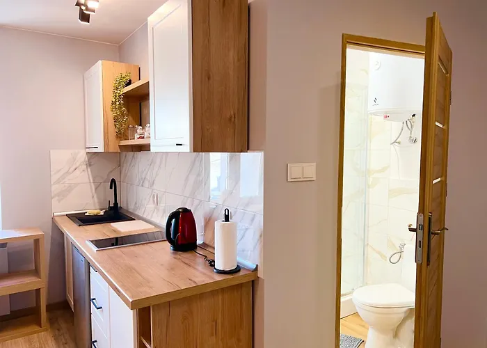 Kawalerka 51 Λοτζ